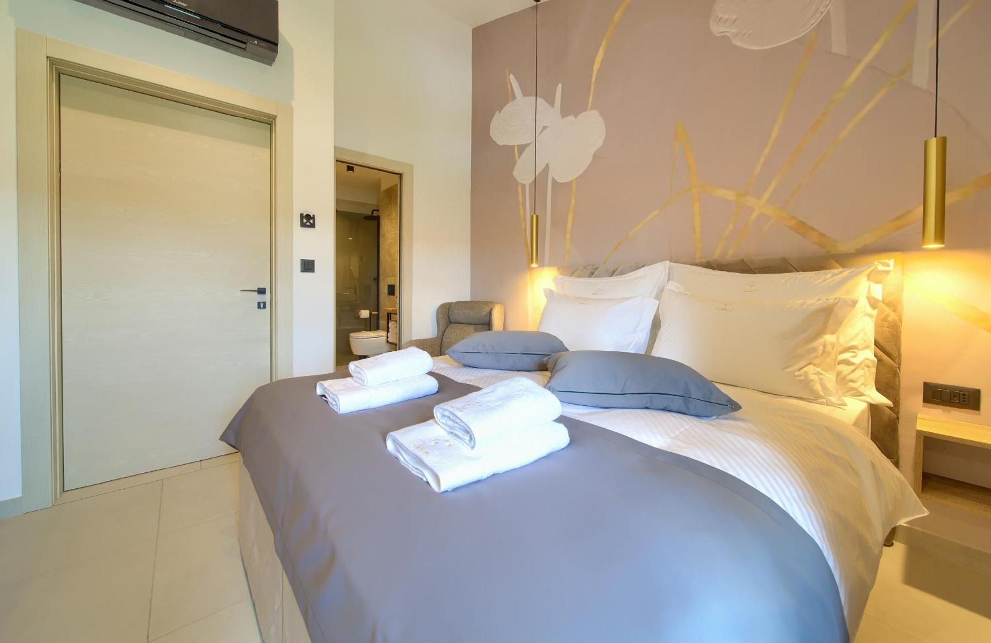 Portella Rooms Krk Town Eksteriør billede